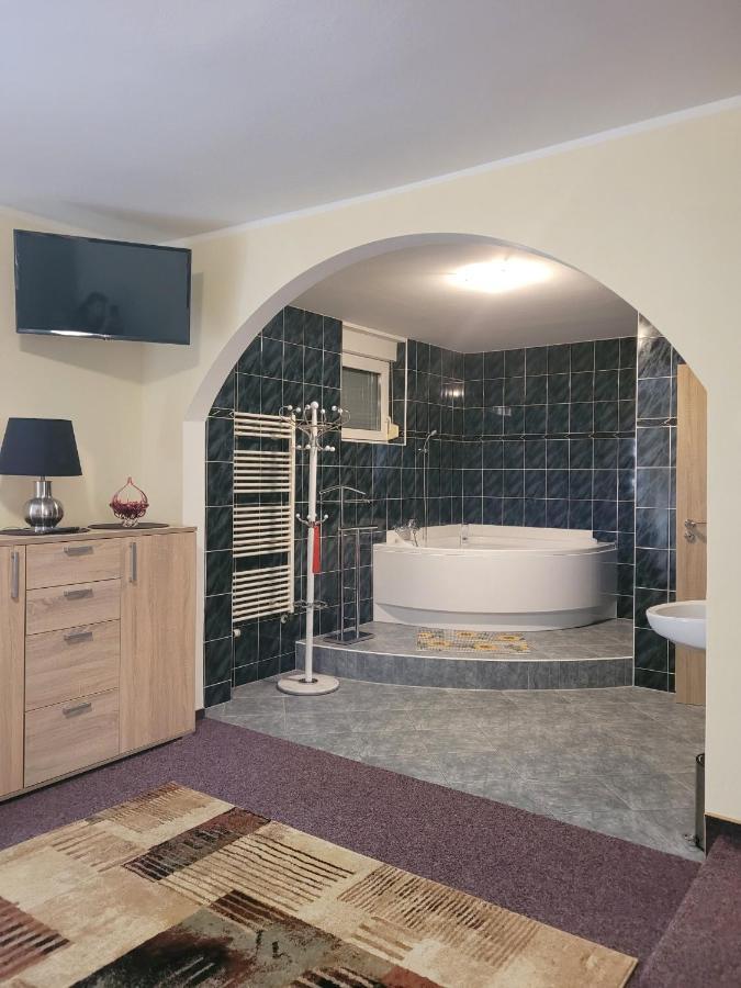Pension RELAX U Komína Frantiskovy Lazne Bagian luar foto
