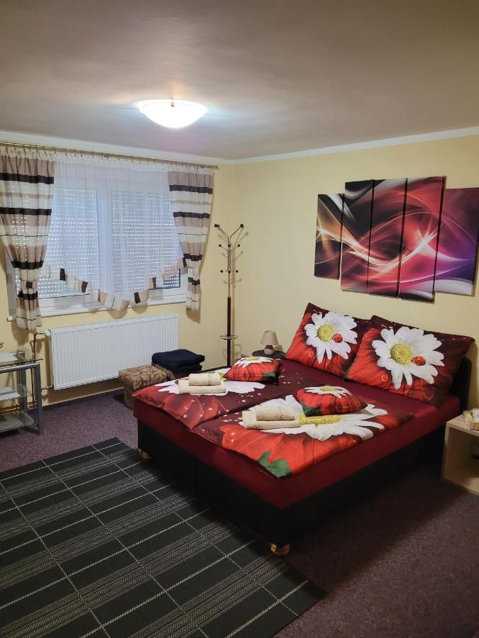 Pension RELAX U Komína Frantiskovy Lazne Bagian luar foto